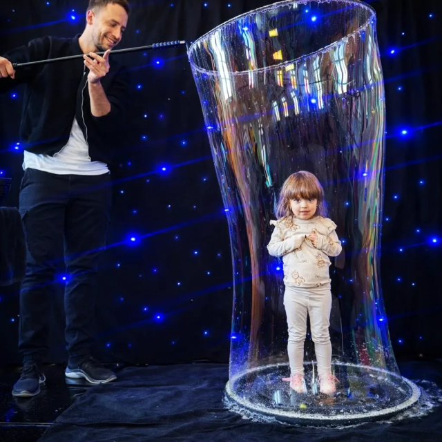 Bubble show