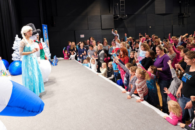 Ledová show s Elzou
