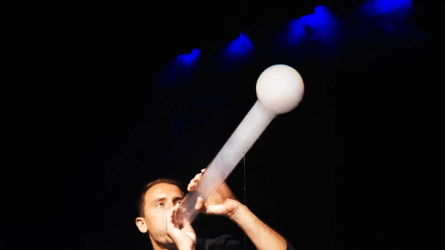 Bubble show