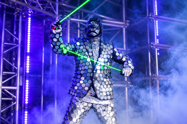 Light dance show