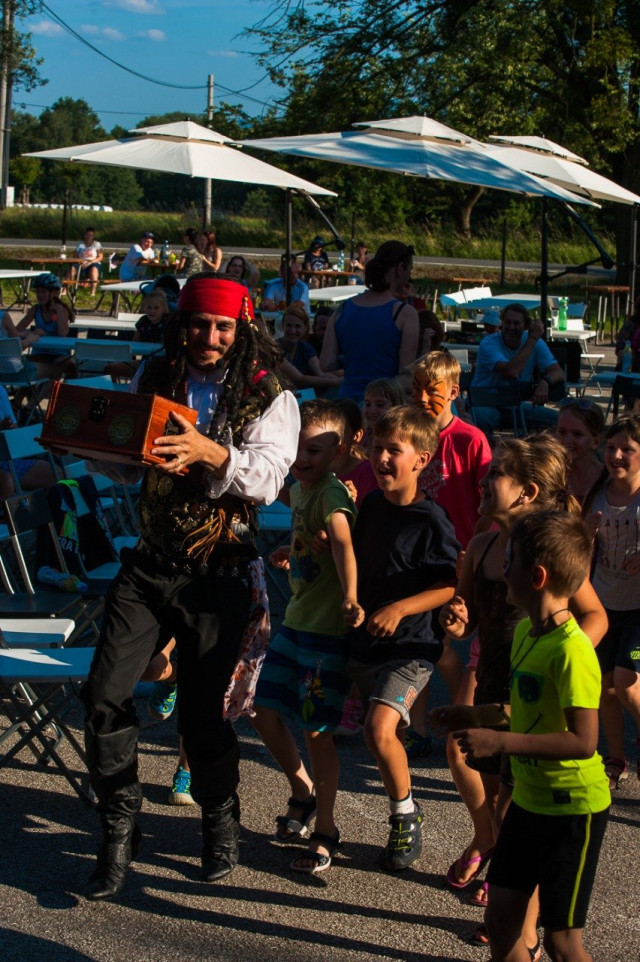 Piráti z Karibiku: Jack Sparrow