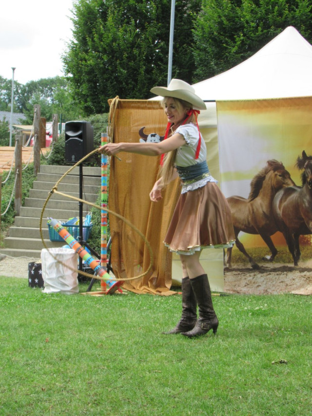 Country western show