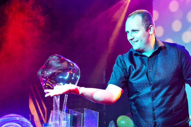 Profesionální bubble show