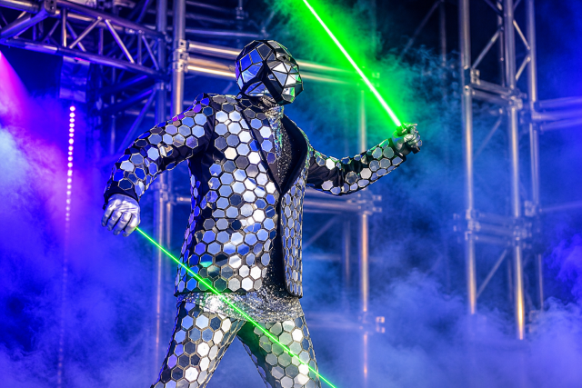 Light dance show