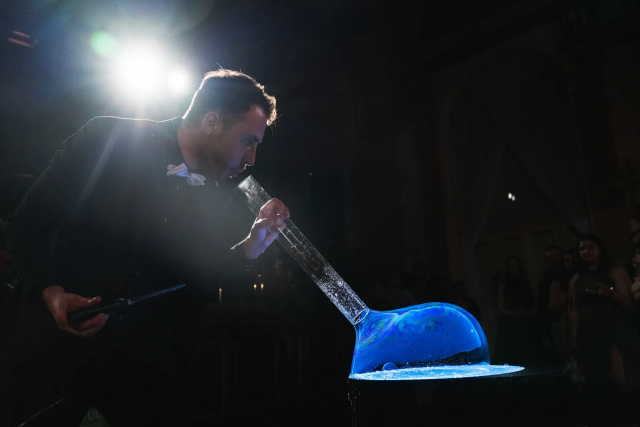 Bubble show