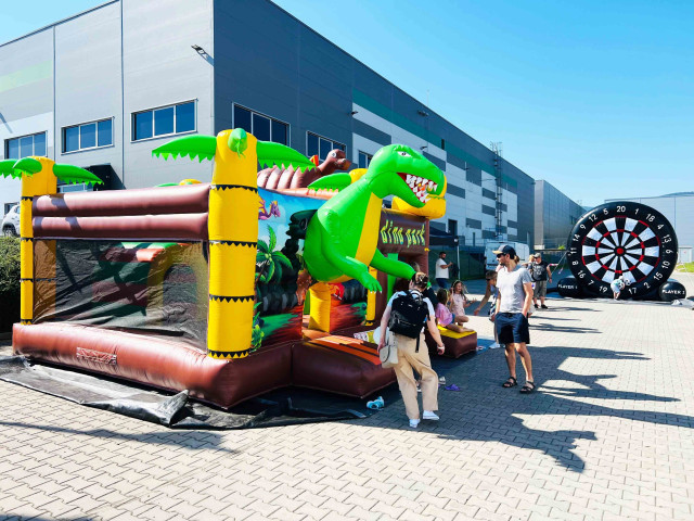 Skákací hrad Dino park