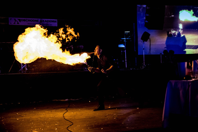 Barmanská show