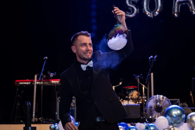 Bubble show