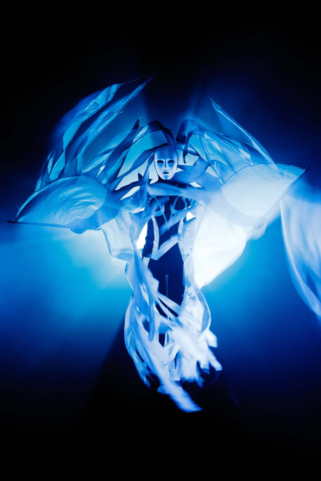 UV show BLUE ILLUSION