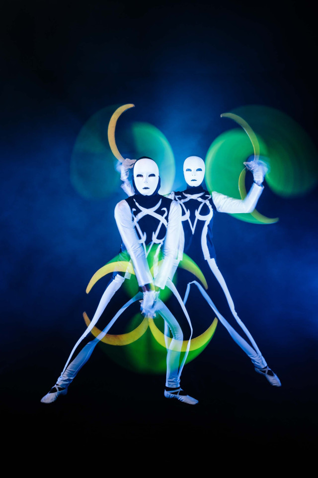 UV show BLUE ILLUSION