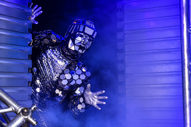 Robotická show