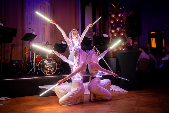 LED show s projekcemi