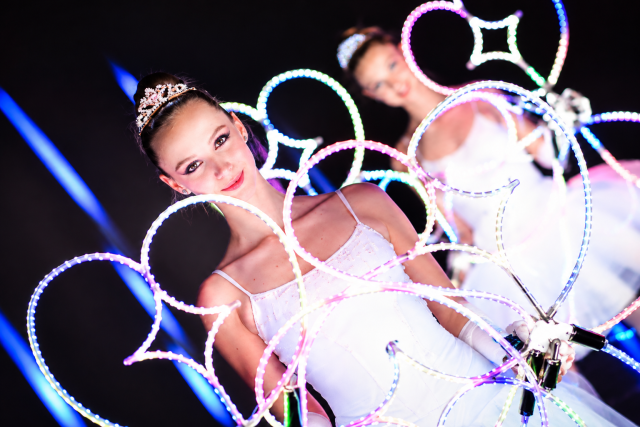 LED show Diamonds