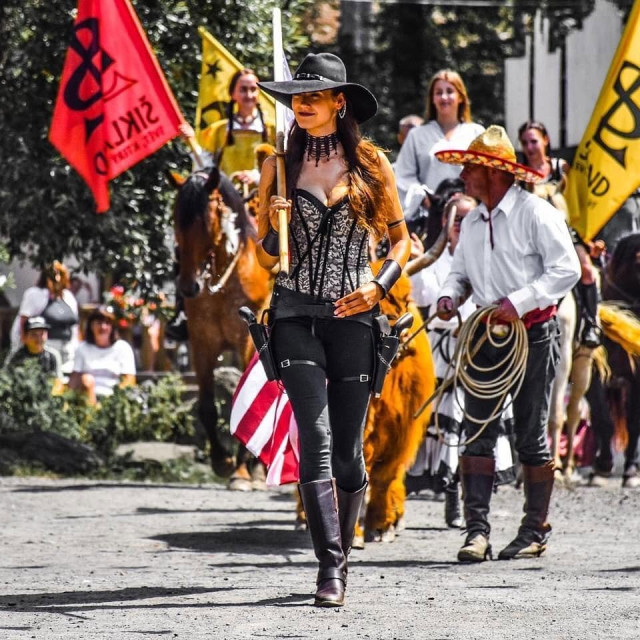 Westernová show