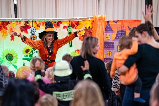 Halloween party