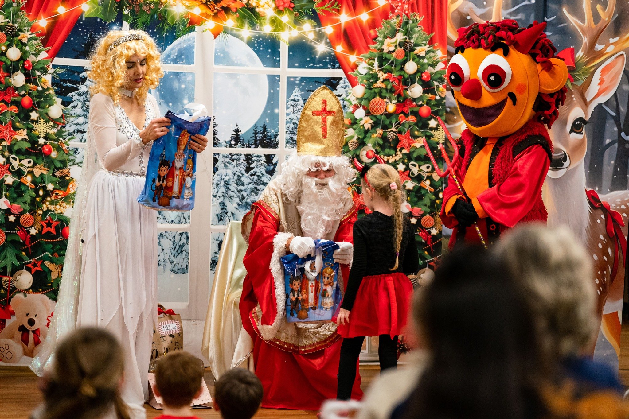 Magická mikulášská show