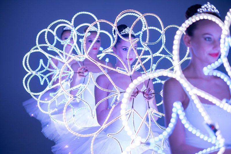 LED show Diamonds